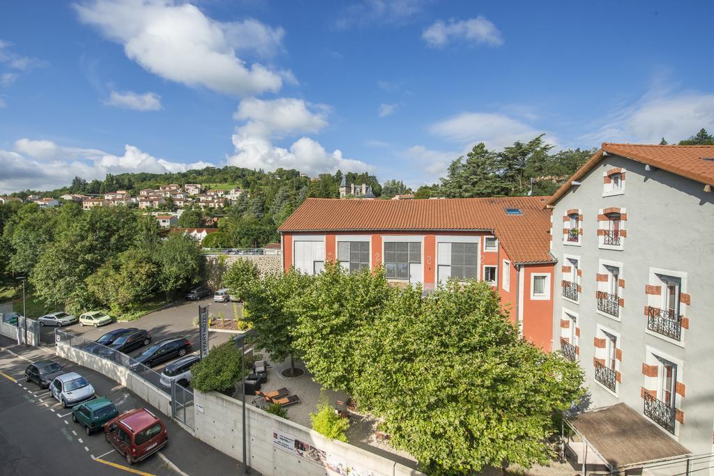 Hotel Des Capucins Le Puy-en-Velay Exterior foto